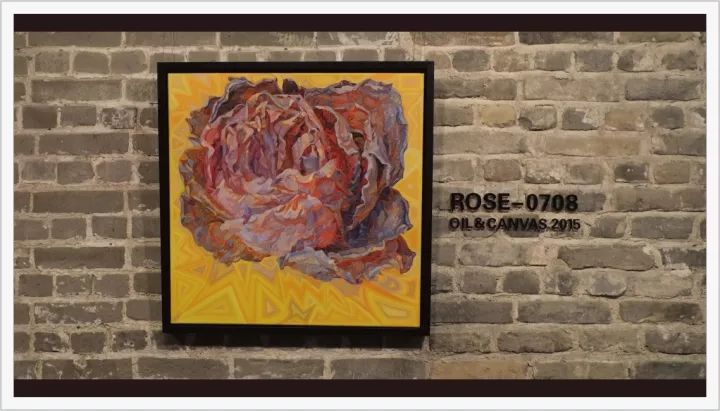 NUMBERED ROSE