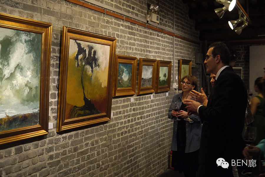 法国驻广州总领事伉俪亲临现场，《守望·远征》帕斯卡 & 陈本 作品巡展开幕酒会圆满成功！